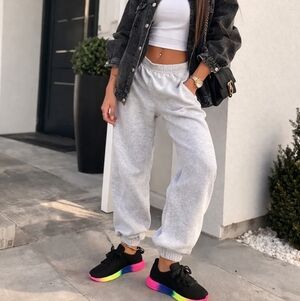 Women's Black Multicolor Sneakers Lightweight Round Toe Size 8